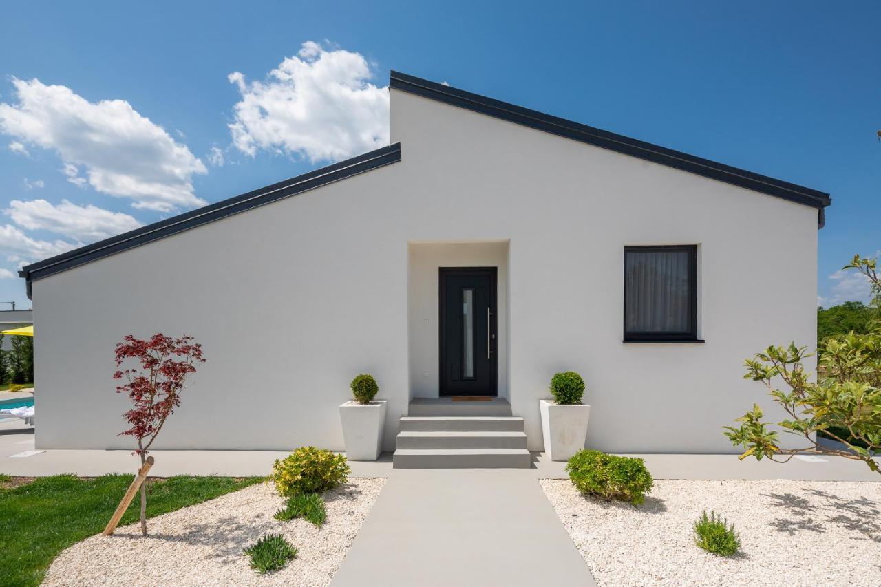 Bandelli Villas Oklaj Zewnętrze zdjęcie