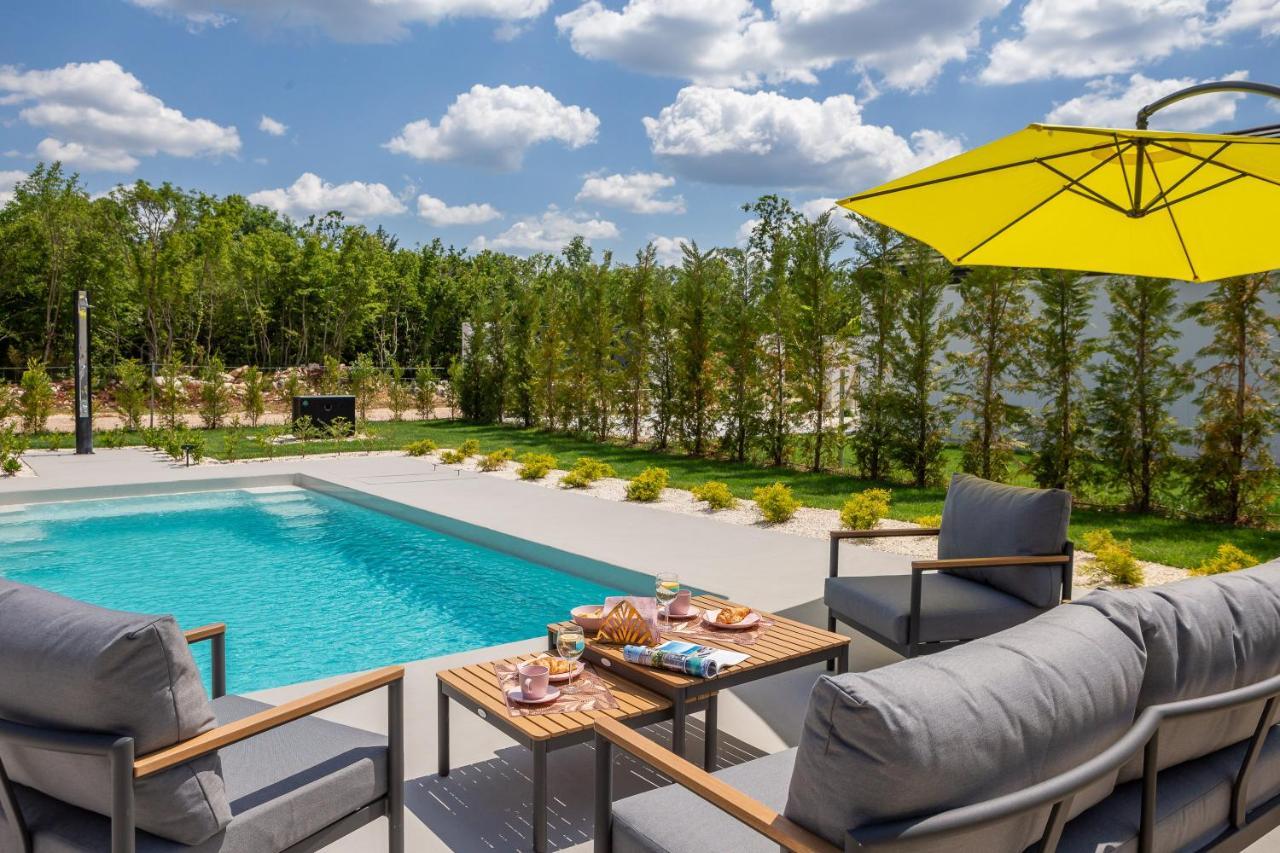 Bandelli Villas Oklaj Zewnętrze zdjęcie