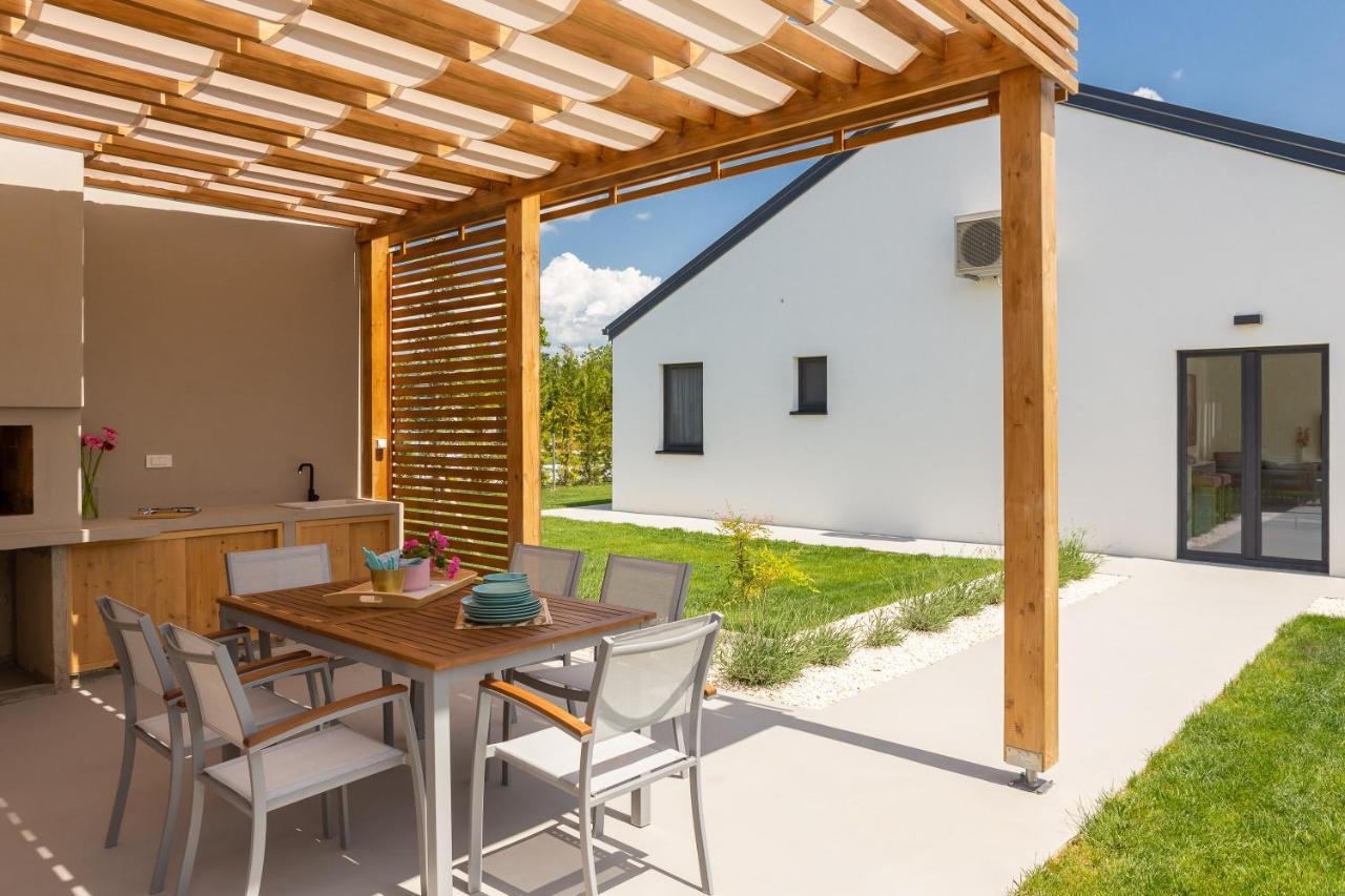 Bandelli Villas Oklaj Zewnętrze zdjęcie
