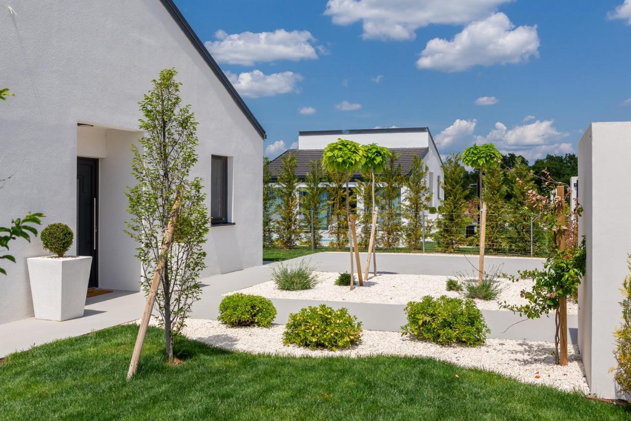 Bandelli Villas Oklaj Zewnętrze zdjęcie