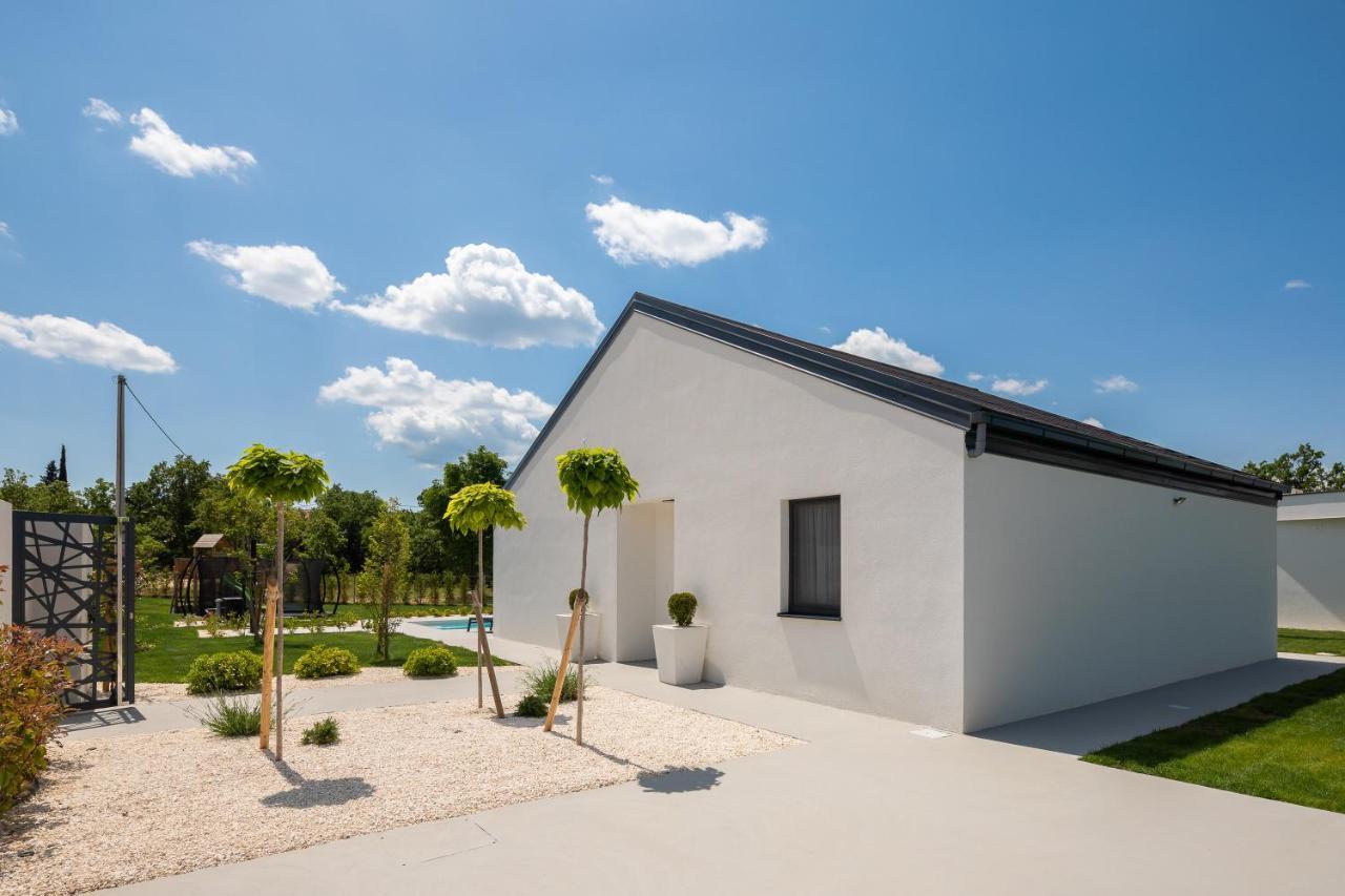 Bandelli Villas Oklaj Zewnętrze zdjęcie