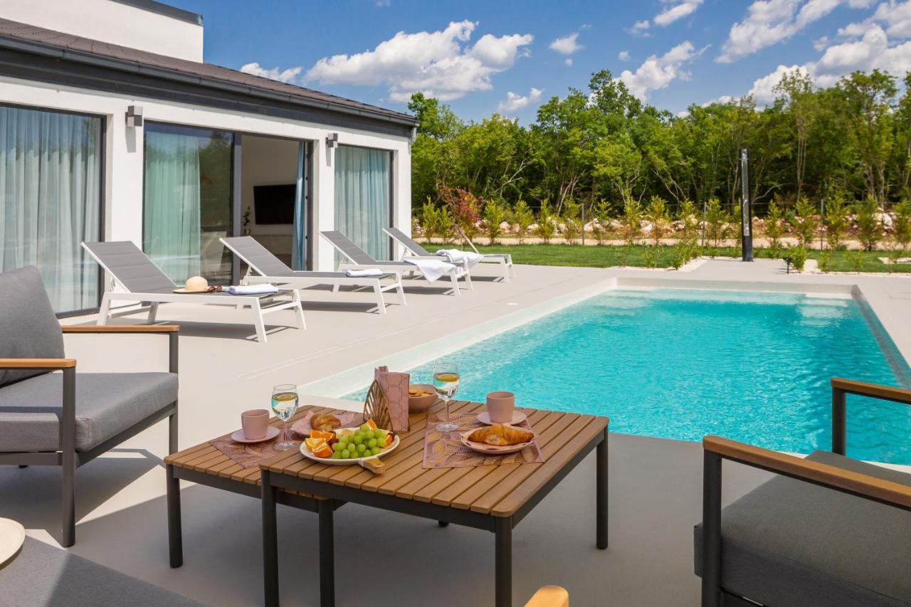 Bandelli Villas Oklaj Zewnętrze zdjęcie