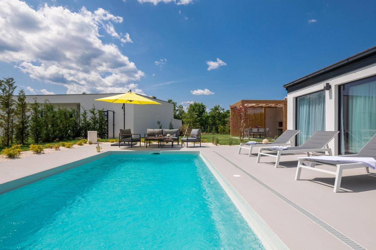 Bandelli Villas Oklaj Zewnętrze zdjęcie